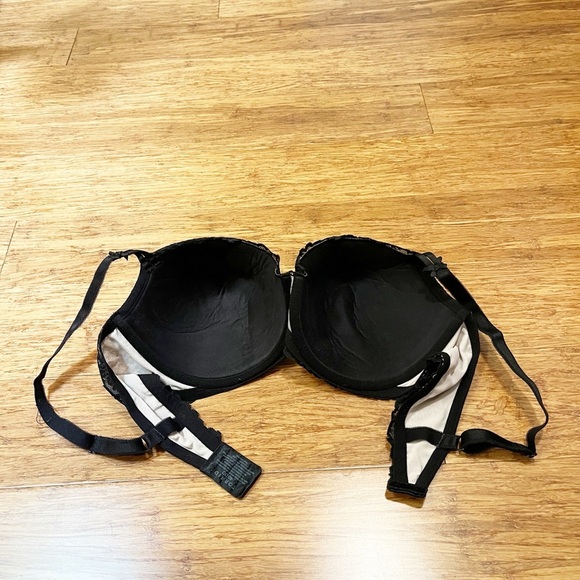 NWOT Torrid Black Lace Bra with Adjustable Straps. Size Women's 40DD 40E - Picture 9 of 10